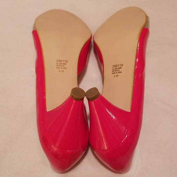 <Bijou New York> Red/Multi Peep Toe Pump - Size 8M - Picture 7 of 8